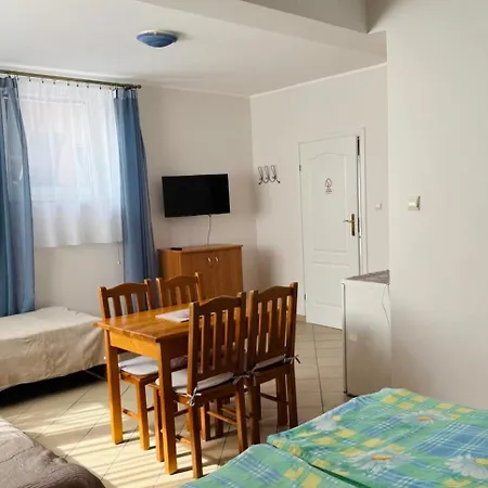 Agroturismo Goscinne Akacja Swornegacie